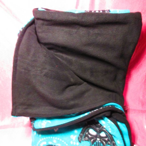 Star Wars Darth Vader 89" x 58" Fleece Blanket - Picture 2 of 3